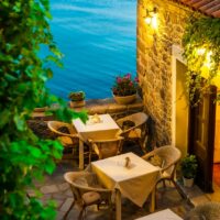 restaurant-5521372_1280
