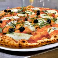 Photo des pizzas au restaurant Chez Arnaud, Antananarivo, Madagascar