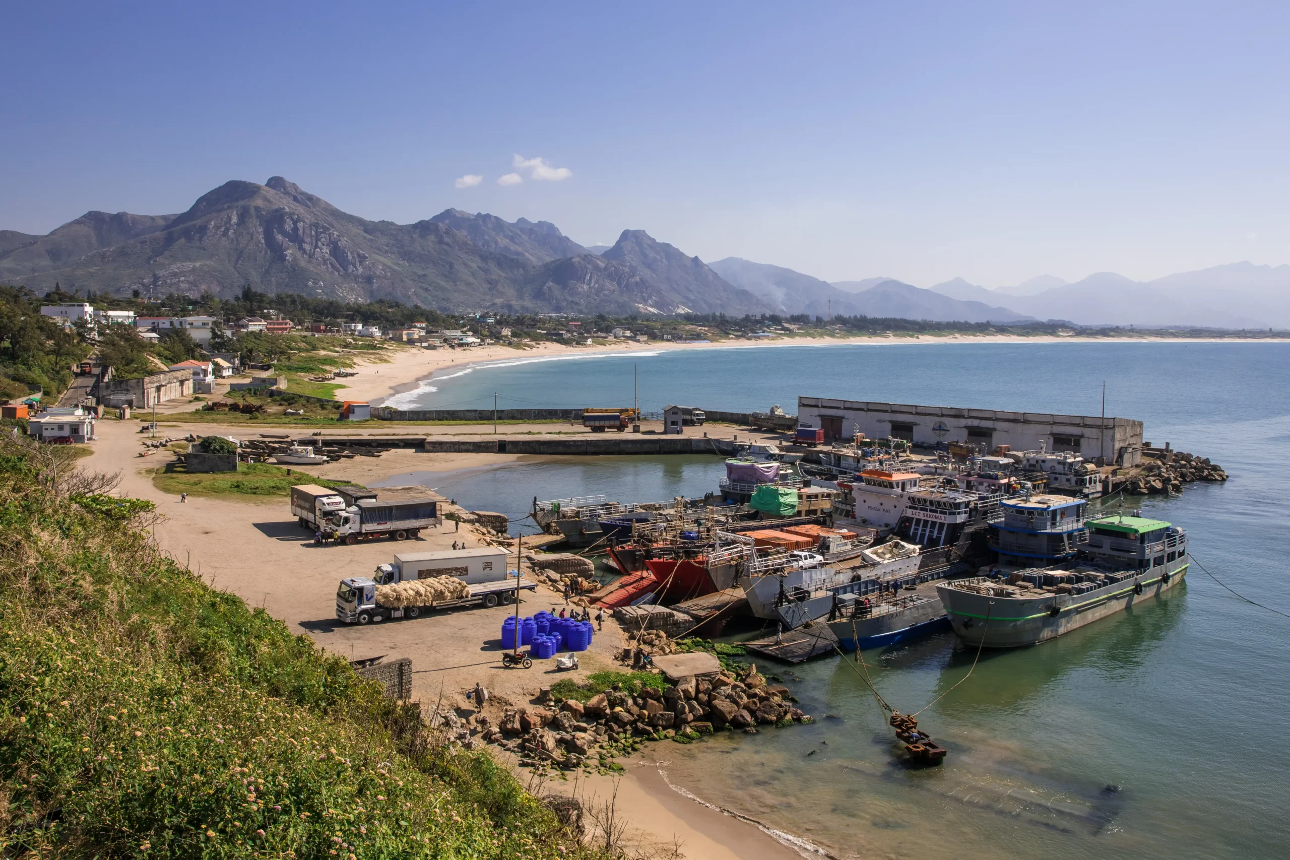 Port_d'Ehoala_in_Fort_Dauphin,_Madagascar