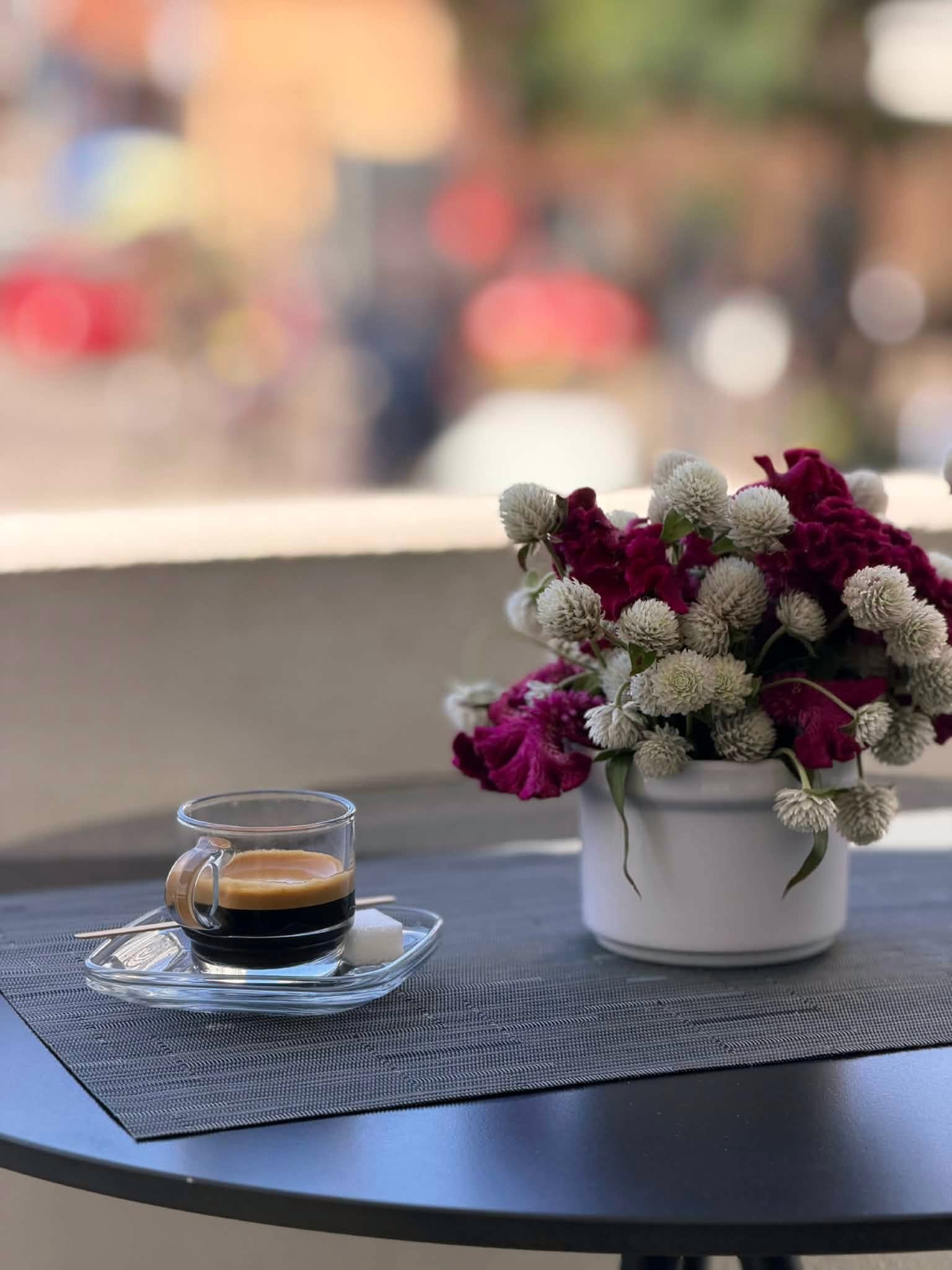 Tribu café, antananarivo, madagascar