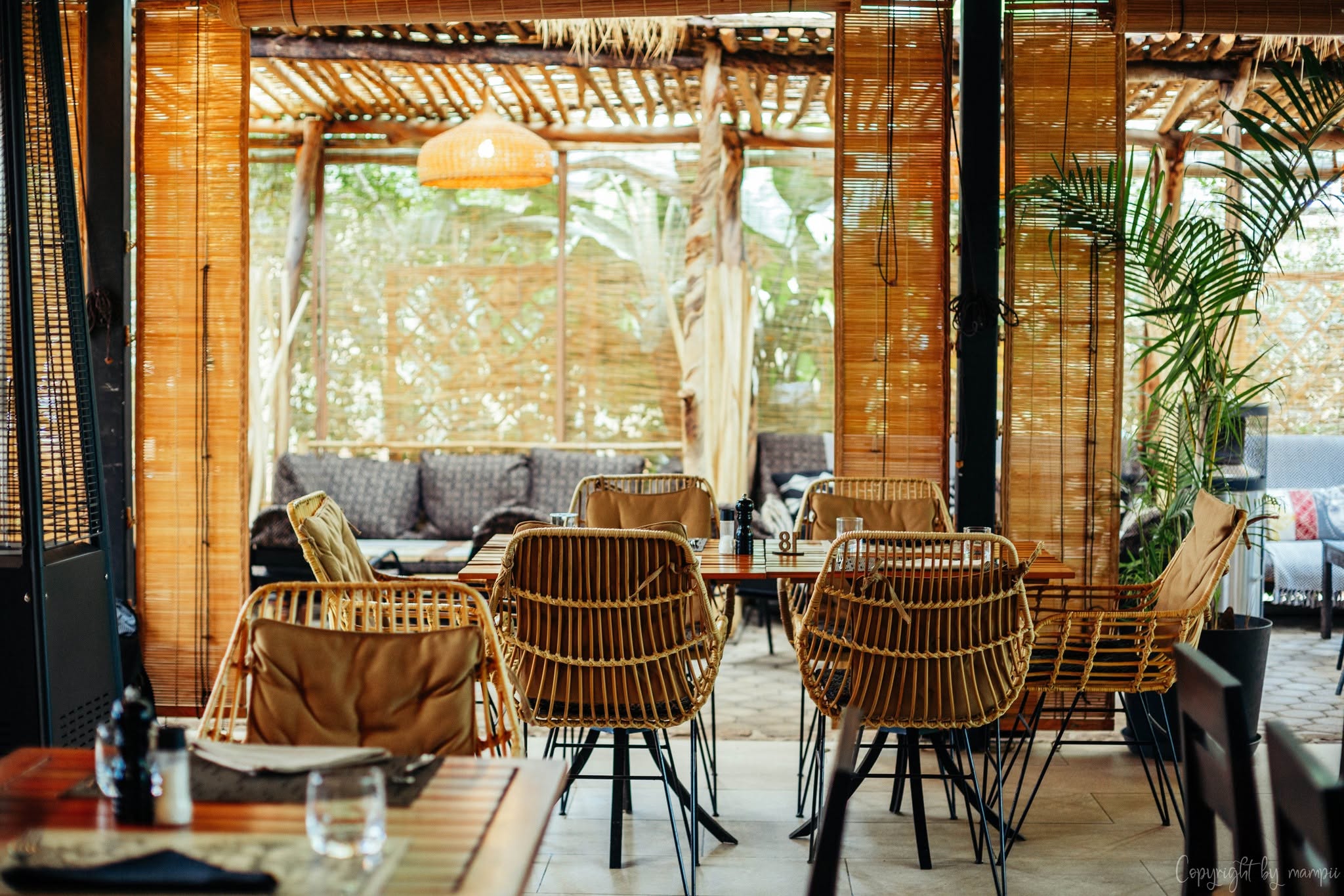 makay lounge, antananarivo, madagascar