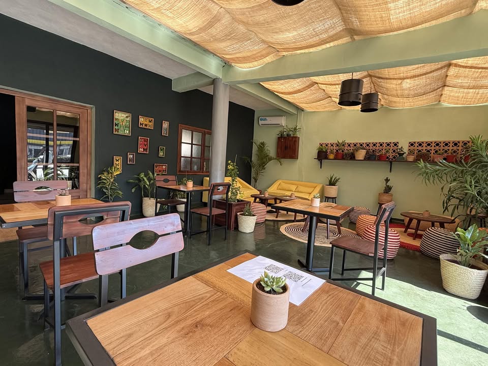 roasters coffee shop, antananarivo, madagascar