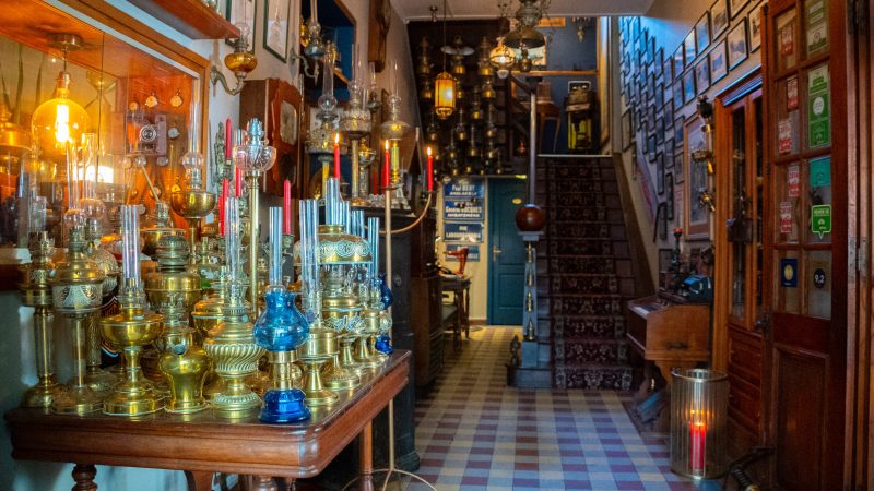 Intérieur du restaurant La Varangue à Antananarivo (Madagascar)