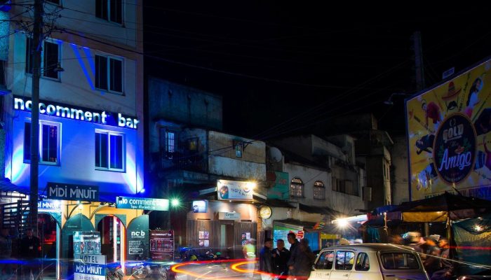 Photo de l'extérieur du No comment bar à Antananarivo, Madagascar